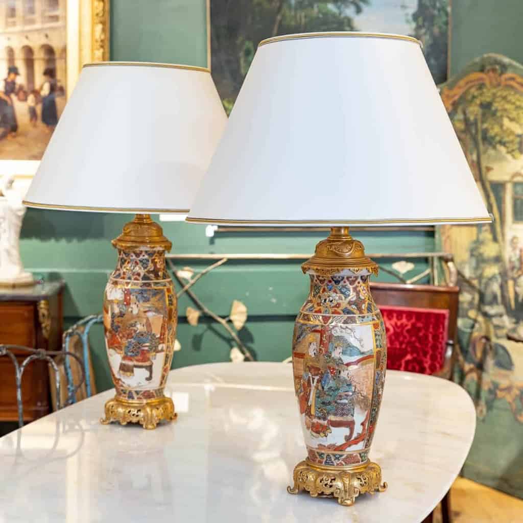 Paire de lampes en porcelaine du Japon, Satsuma. XIXème siècle. | Biron ||||||||||