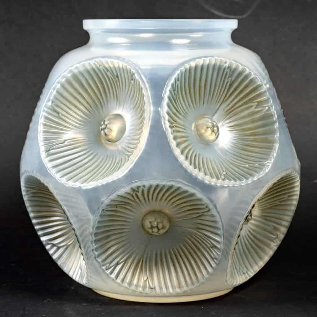 Vase « Picardie » verre opalescent multi couche patiné bleu vert de René LALIQUE | Biron ||||||||