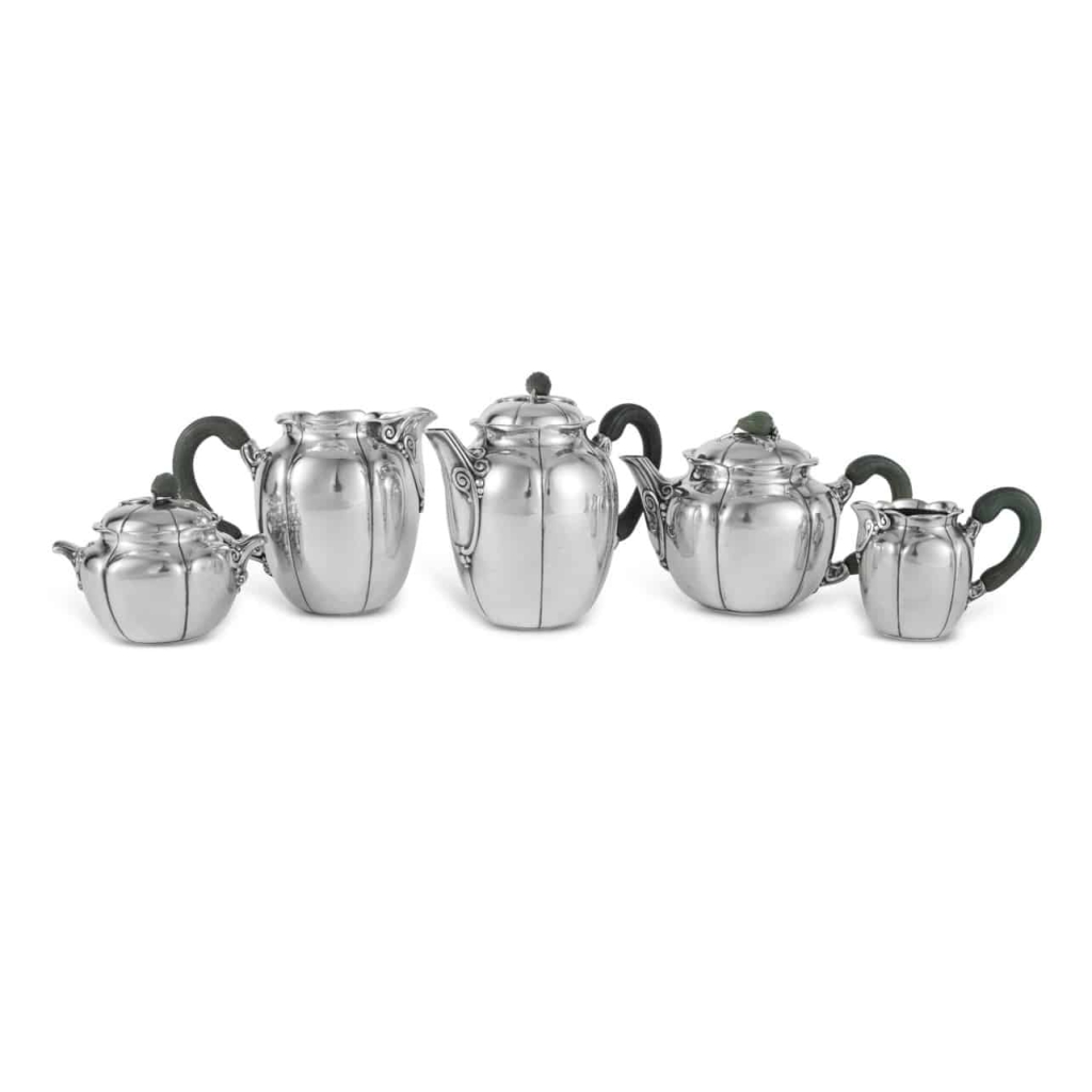 Service café et thé Art Nouveau argent massif et néphrite de Jean E. PUIFORCAT | Biron Service café et thé Art Nouveau argent massif et néphrite de Jean E. PUIFORCAT