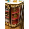 Rare Buffet vitrine en bois d'acajou et bronze doré, style Henry Dasson, XIXème siècle