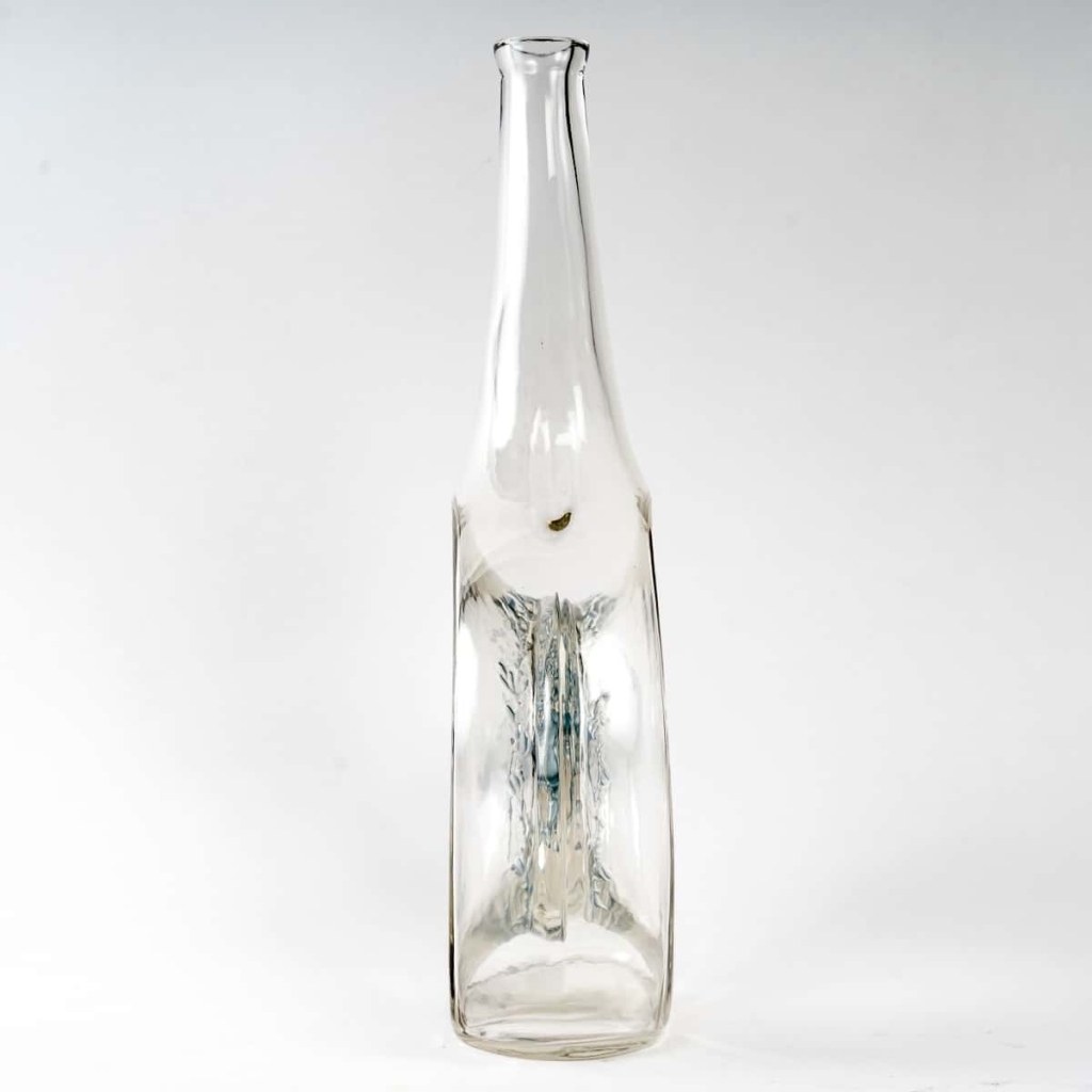 Carafe « Deux Danseuses » verre blanc patiné bleu de René LALIQUE | Biron Carafe "Deux Danseuses" verre blanc patiné bleu de René LALIQUE