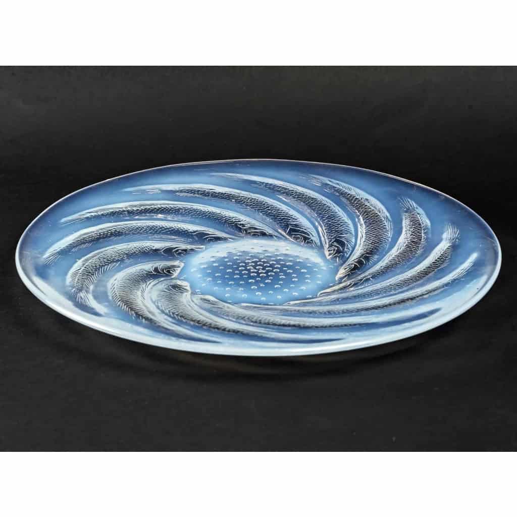 Coupe, Bol et Assiette « Poissons » verre opalescent de René LALIQUE | Biron Coupe, Bol et Assiette "Poissons" verre opalescent de René LALIQUE