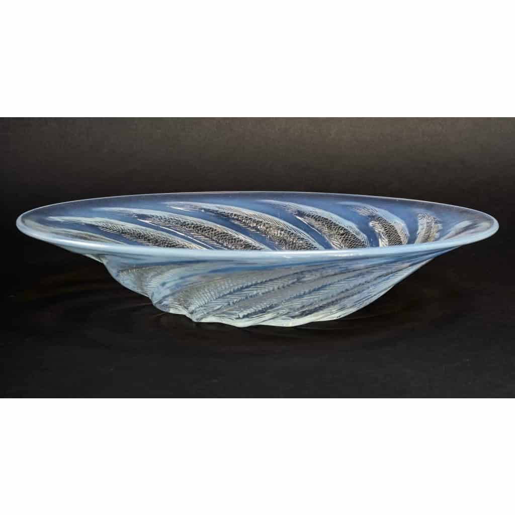 Coupe, Bol et Assiette « Poissons » verre opalescent de René LALIQUE | Biron Coupe, Bol et Assiette "Poissons" verre opalescent de René LALIQUE