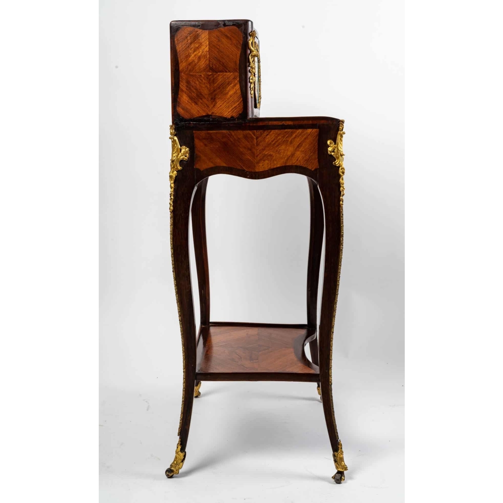 Porte bonheur en bois et plaqué porcelaine, d'époque fin XIXème siècle