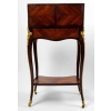 Porte bonheur en bois et plaqué porcelaine, d'époque fin XIXème siècle