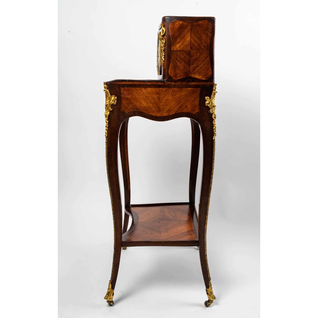Porte bonheur en bois et plaqué porcelaine, d'époque fin XIXème siècle