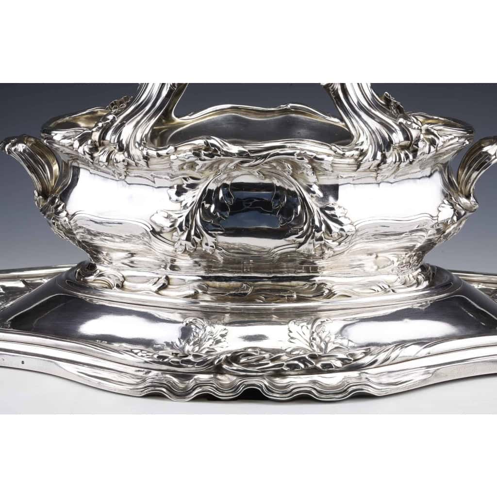 ORFEVRES Risler & Carré – Important centre de table en argent massif XIXe siècle | Biron Risler & Carré - Important centre de table en argent massif XIXe siècle