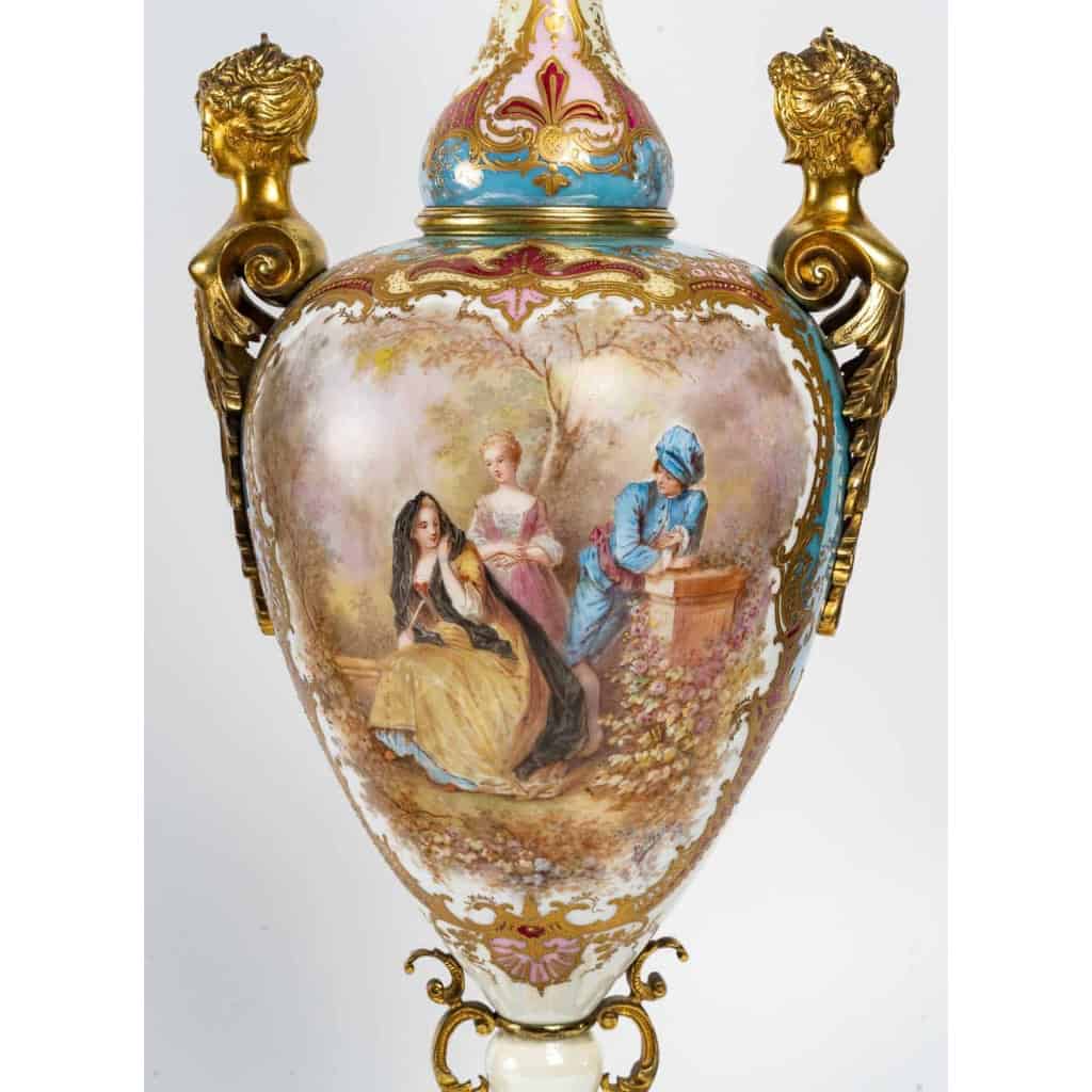 Importante paire de vases multicolores, XIXème siècle | Biron Importante paire de vases multicolores, XIXème siècle
