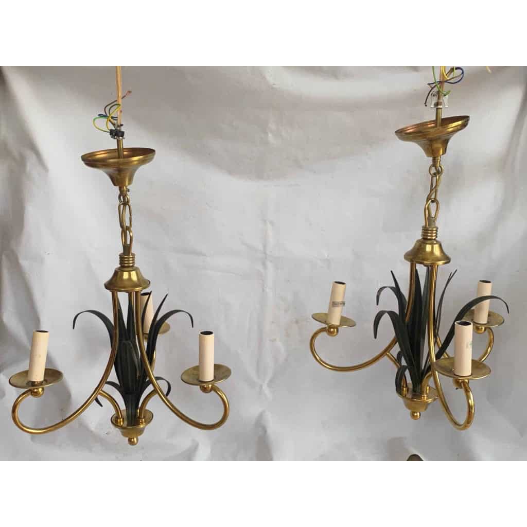 1970′ Paire De Lustres Aux Roseaux Double Patine Laiton Doré Et Fer Peint | Biron |||||||