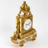 Pendule de style Louis XVI. | Biron Pendule de style Louis XVI.