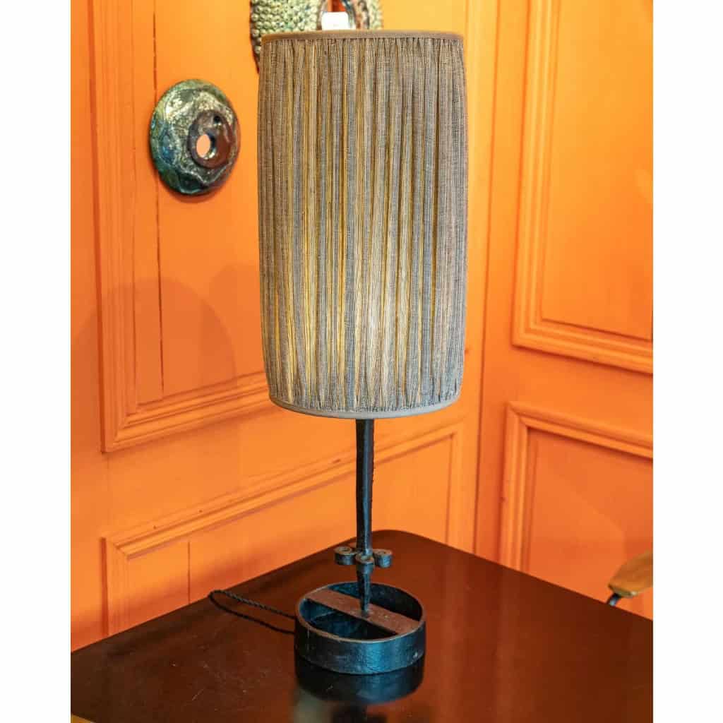 Jean Touret, Lampe en fer forgé, années 1950 | Biron Jean Touret, Lampe en fer forgé, années 1950