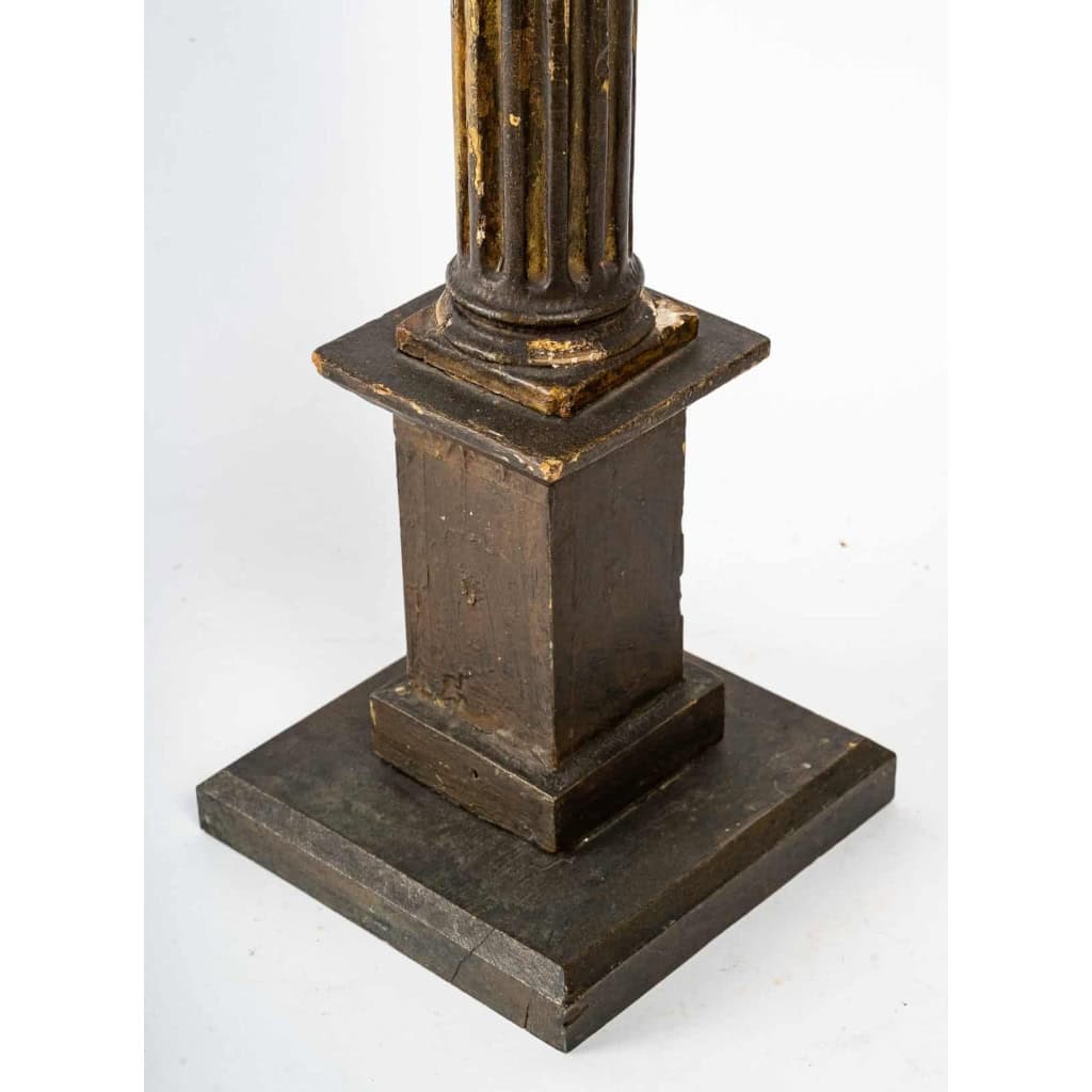Pique cierge en bois sculpté, XIXème siècle