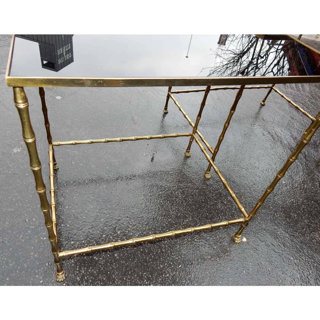 1970′ Tables Gigognes Style Maison Jansen, 3 Plateaux Opaline et Empiètement Bambou et Griffes