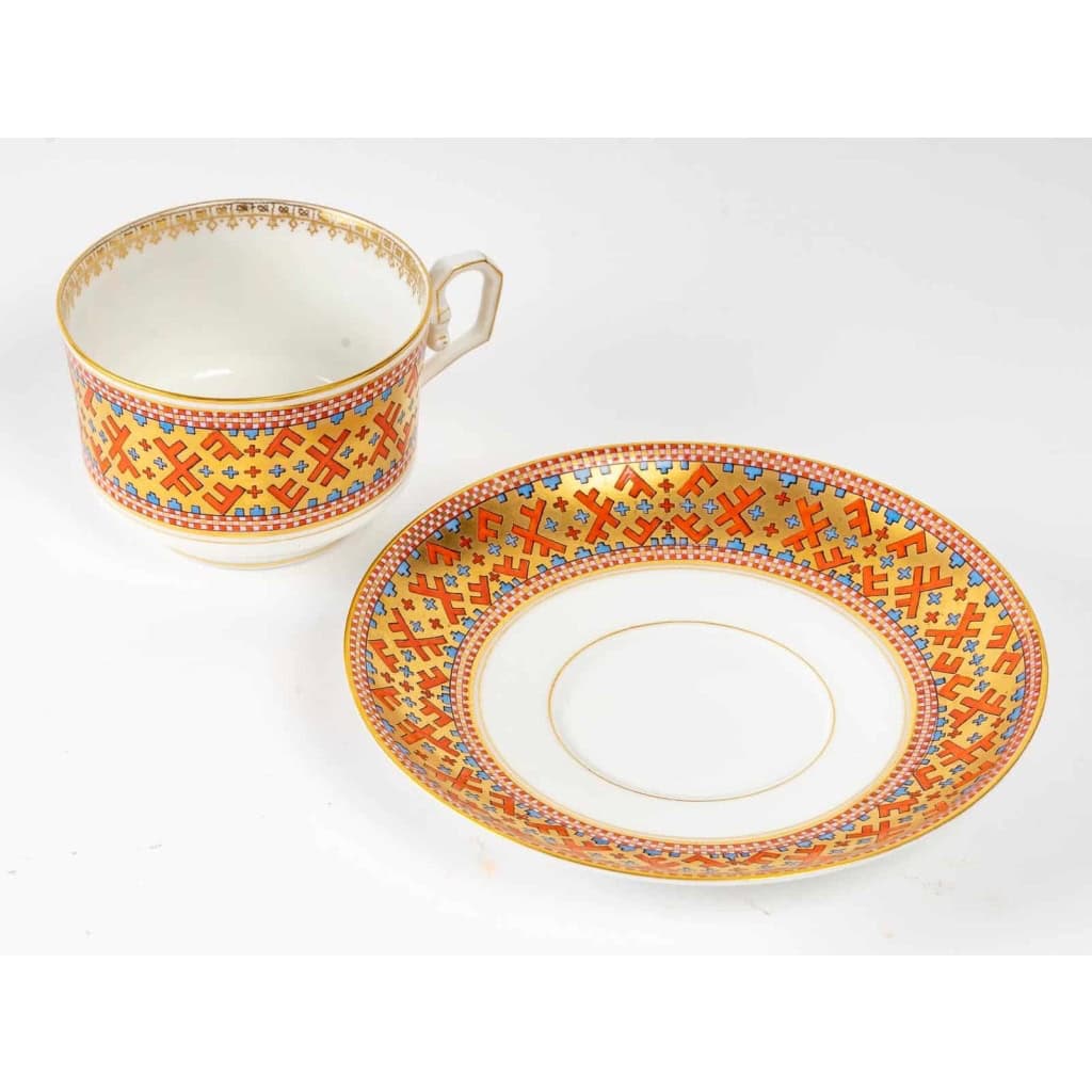 Tasse St-Petersbourg, Russie, Sawin Wassilieewitch (1840-1861) | Biron Tasse St-Petersbourg, Russie, Sawin Wassilieewitch (1840-1861)