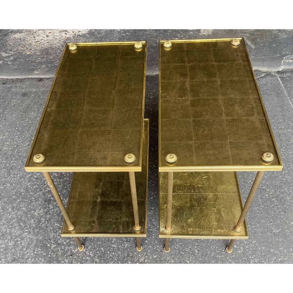 1950/70′ Paire De Bouts De Canapé Rectangulaires Maison Baguès Laiton et Bronze Plateaux Feuilles d or Fixées Sous Verre | Biron 1950/70′ Paire De Bouts De Canapé Rectangulaires Maison Baguès Laiton et Bronze Plateaux Feuilles d or Fixées Sous Verre