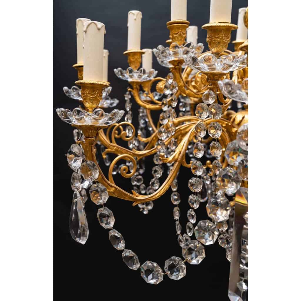 Lustre cristal et bronze XIXeme, | Biron Lustre cristal et bronze XIXeme,
