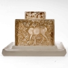 Encrier « Biches » verre blanc patiné sépia de René LALIQUE | Biron Encrier "Biches" verre blanc patiné sépia de René LALIQUE