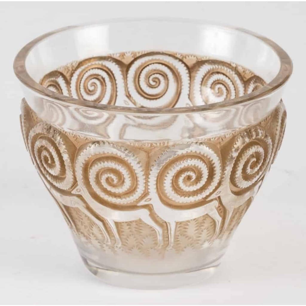 Rene Lalique: Rennes Vase 1933