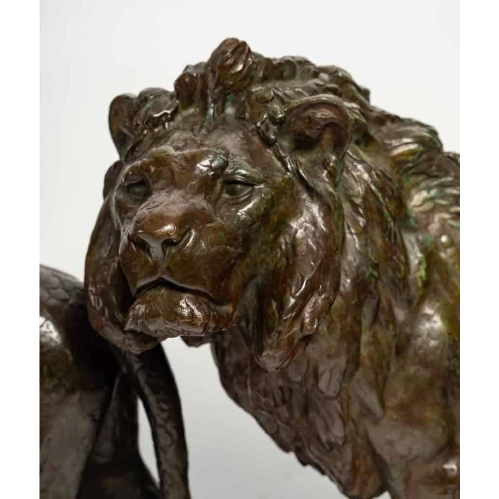 Bronze lion et lionne, marbre vert, début XXème siècle | Biron Bronze lion et lionne, marbre vert, début XXème siècle