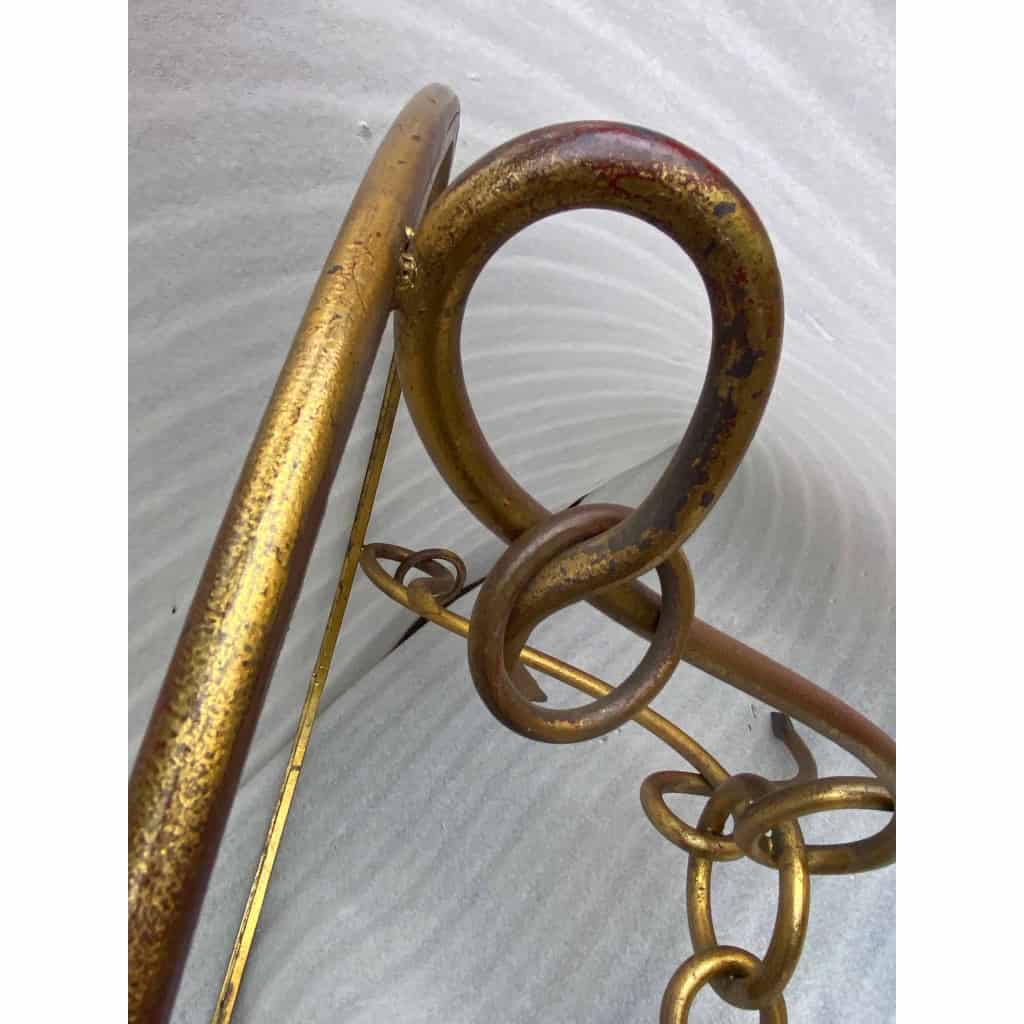 1940′ Table Basse Fer Battu Doré ,Entrelacs /René Drouet Diamètre: 90 Hauteur: 53 cm Ou René Prou/ Maison Franck Anvers