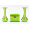 Rare ensemble d’opalines vert, XIXème | Biron ||||||||