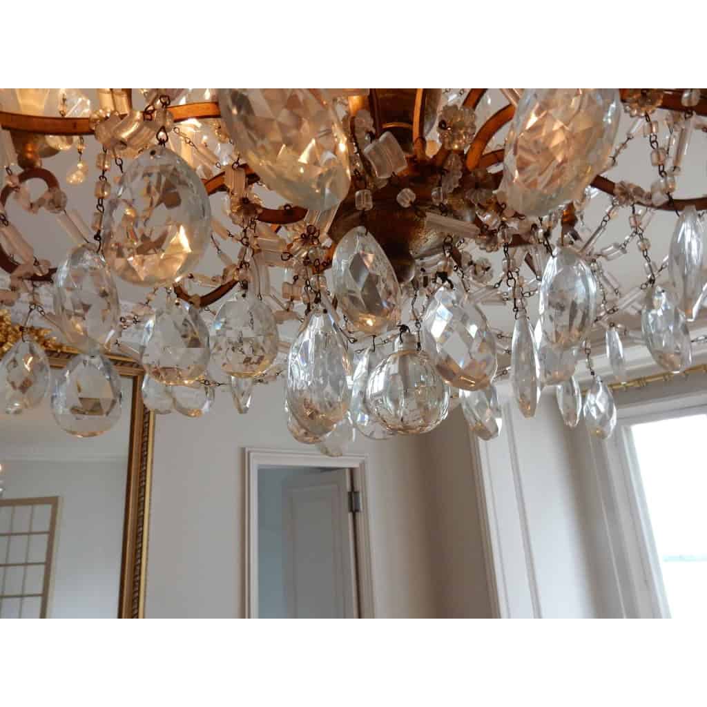 1950′ Lustre Cage Italie à 12 Lumières Bois Doré Et Cristal Diamètre 90 X Hauteur 100 cm | Biron 1950′ Lustre Cage Italie à 12 Lumières Bois Doré Et Cristal Diamètre 90 X Hauteur 100 cm