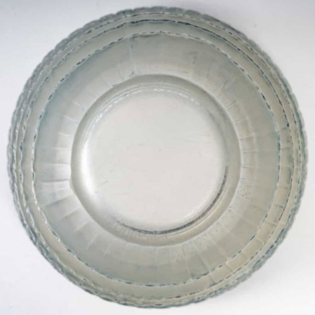 René Lalique: “Chevreuse” Vase, 1930
