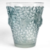 Vase « Silènes » verre blanc patiné bleu de René LALIQUE | Biron ||||||