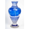 Grand vase bleu et blanc overlay. Attribué à Baccarat 1870. | Biron Grand vase bleu et blanc overlay. Attribué à Baccarat 1870.