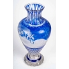 Grand vase bleu et blanc overlay. Attribué à Baccarat 1870. | Biron Grand vase bleu et blanc overlay. Attribué à Baccarat 1870.