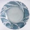 Vase « Sauterelles » verre blanc patiné bleu et vert de René LALIQUE | Biron Vase "Sauterelles" verre blanc patiné bleu et vert de René LALIQUE
