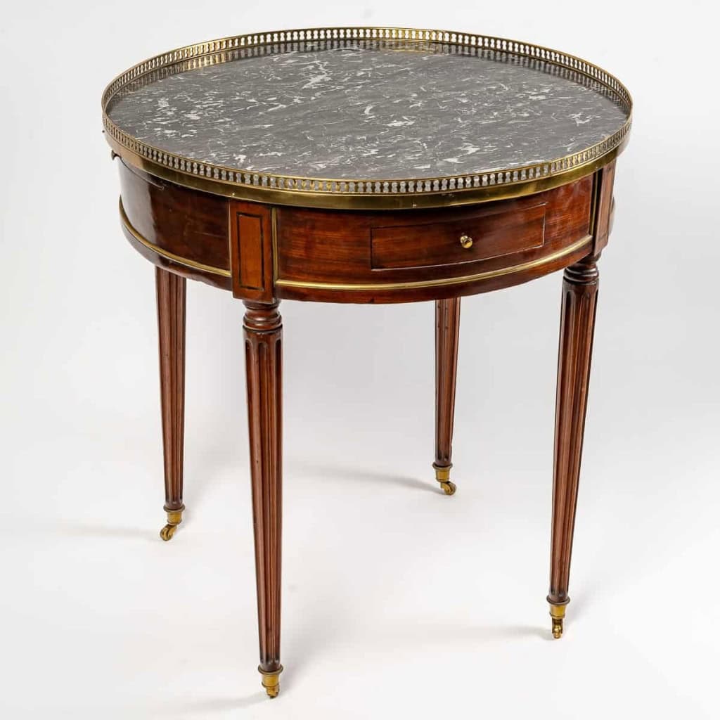 Table bouillotte d’époque Louis XVI. | Biron ||||