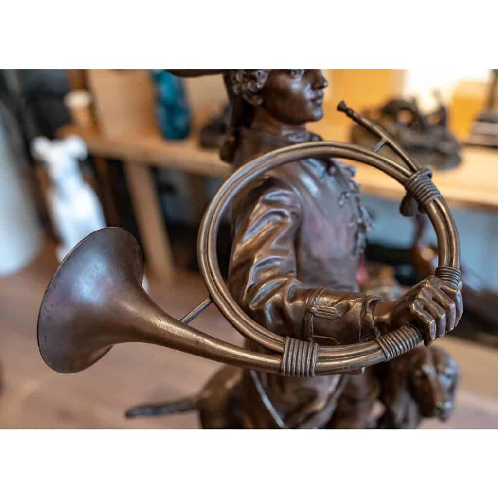 Sculpture en bronze « Le piqueur au refais » signé H. Moreau et P. Lecourtier, XIXème siècle | Biron Sculpture en bronze "Le piqueur au refais" signé H. Moreau et P. Lecourtier, XIXème siècle