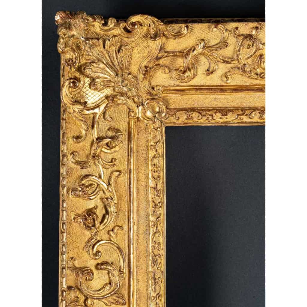 Superbe cadre en bois doré d’époque louis XIV | Biron Superbe cadre en bois doré d'époque louis XIV