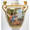 Paire de vases de Sèvres blancs émaillés, monture en bronze doré | Biron Paire de vases de Sèvres blancs émaillés, monture en bronze doré