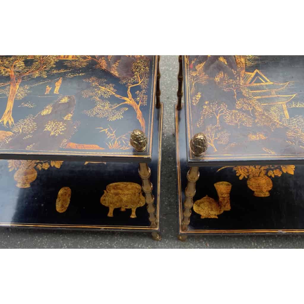 1950′ Paire de Tables Maison Baguès Décor Bambou en Bronze Doré Avec Plateaux Laque de Chine