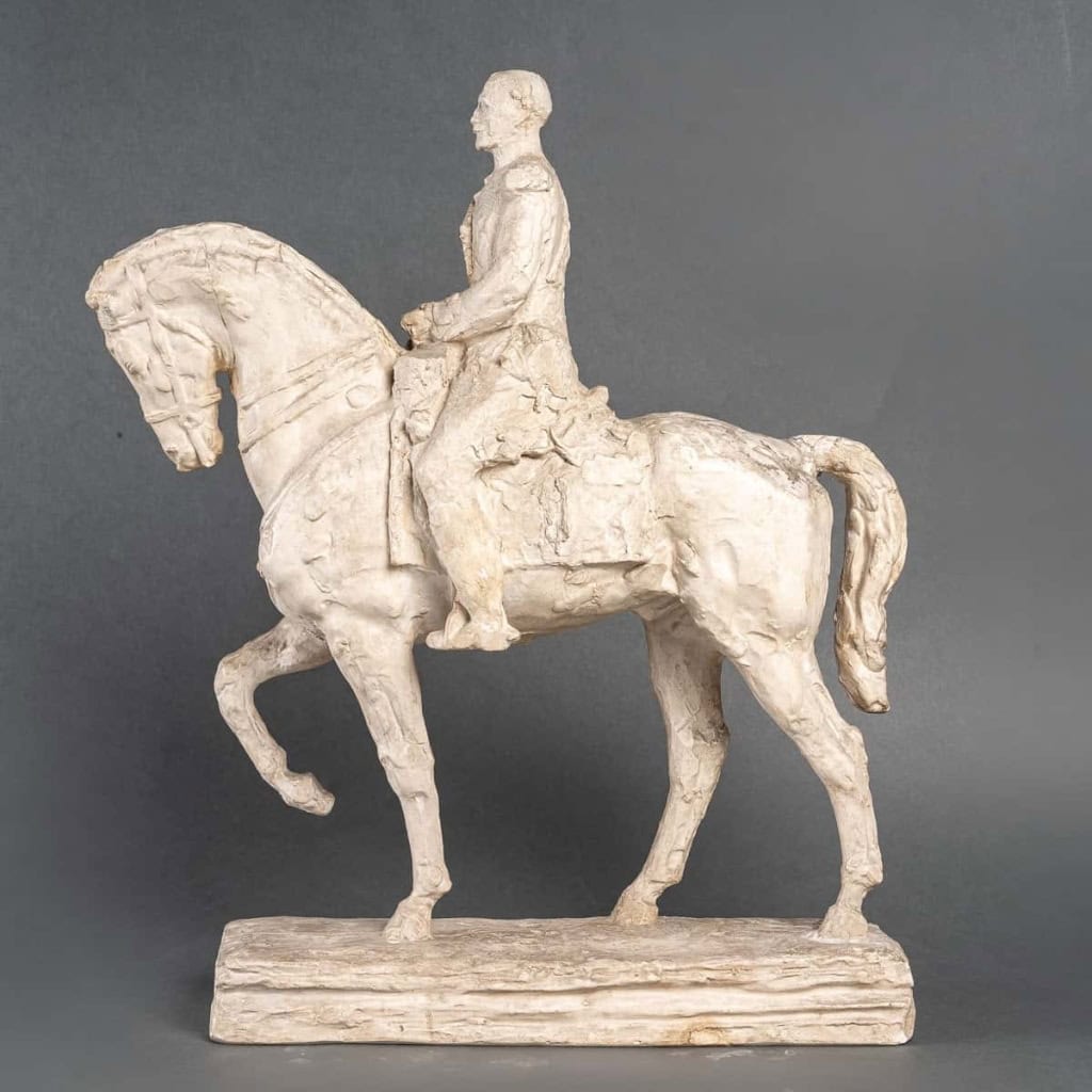 Esquisse en plâtre du monument au Maréchal Foch par Robert WLERICK | Biron Esquisse en plâtre du monument au Maréchal Foch par Robert WLERICK