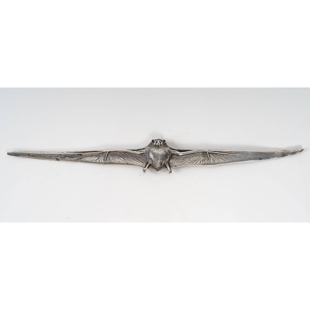 V.Sabatier : Coupe papier chauve-souris argent massif