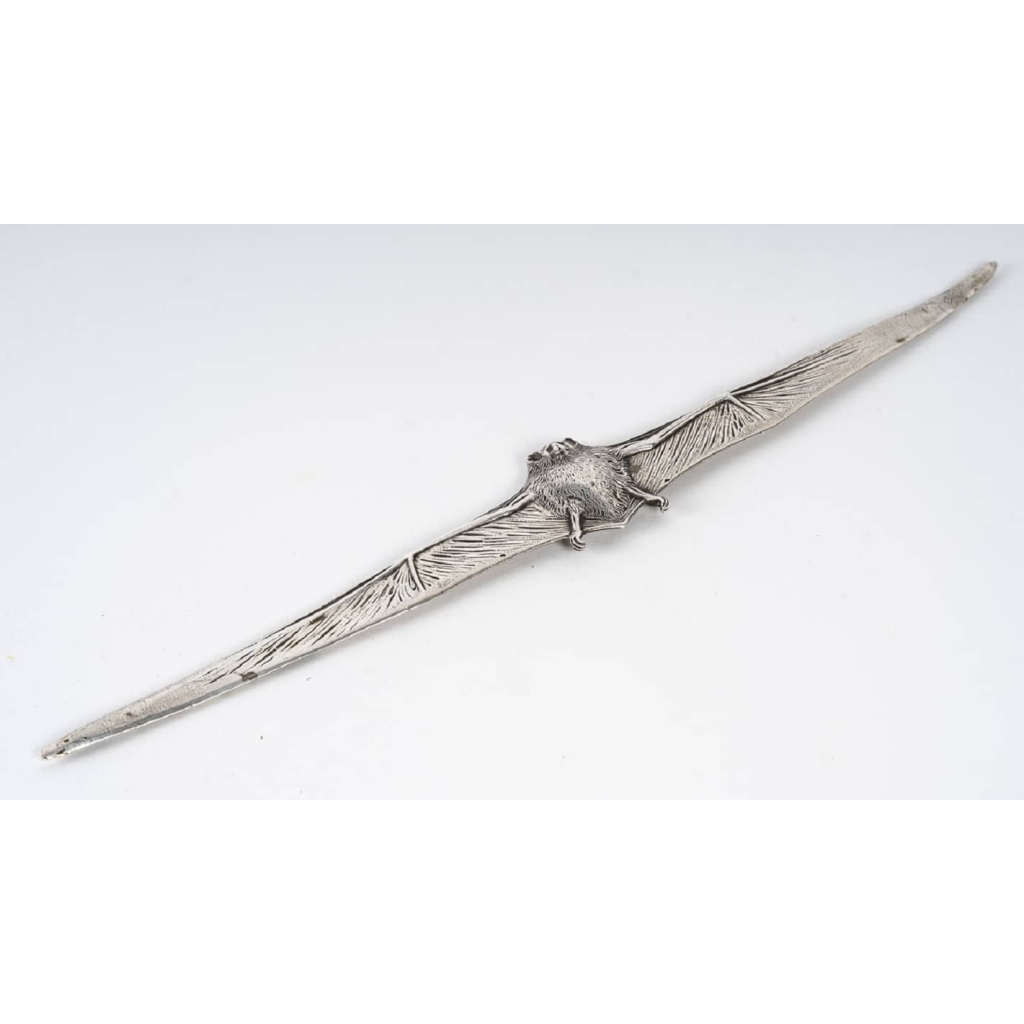 V.Sabatier : Coupe papier chauve-souris argent massif