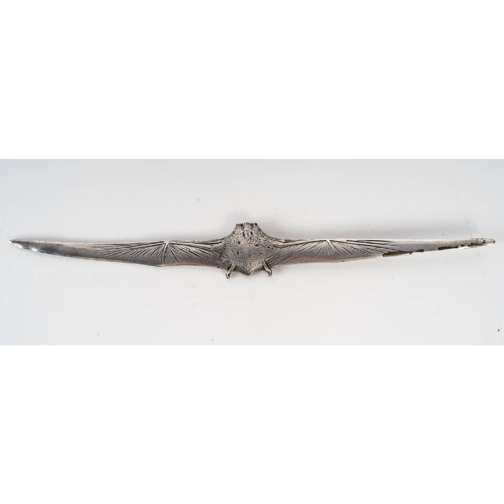 V.Sabatier : Coupe papier chauve-souris argent massif