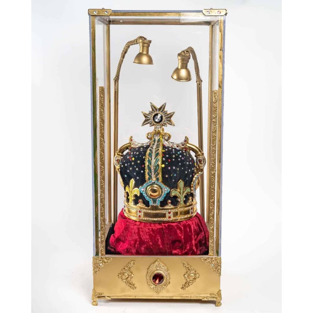 Sculpture « La couronne », XXIème siècle | Biron |||||||||||