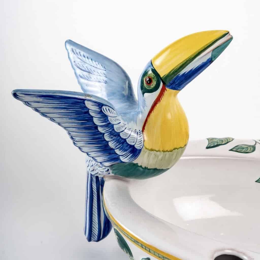  Jardinière Coupe « Toucans » faïence émaillée de Moustiers pour HERMES | Biron  Jardinière Coupe "Toucans" faïence émaillée de Moustiers pour HERMES