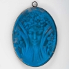 Miroir Pendentif « Tête » verre blanc sur clinquant bleu électrique patiné gris de René LALIQUE | Biron ||||