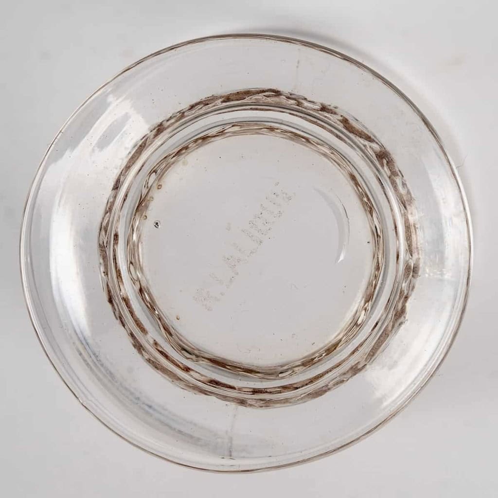 Suite de verres « Dampierre » verre blanc patiné sépia de René LALIQUE – 4 pièces | Biron Suite de verres "Dampierre" verre blanc patiné sépia de René LALIQUE - 4 pièces