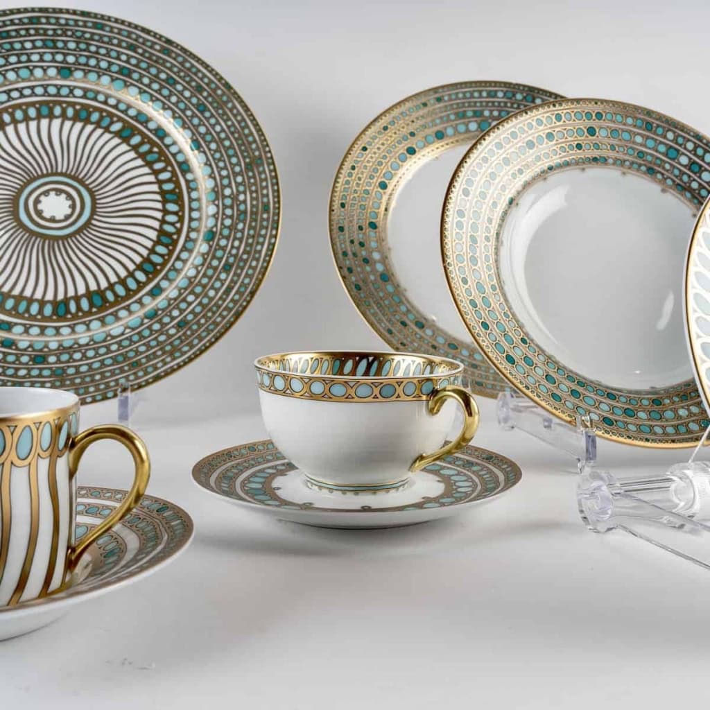  Service "Syracuse" porcelaine de limoges émaillée de HAVILAND - 60 pièces
