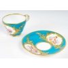 Ensemble tasse Hébert et pot à crème tripode Sèvres | Biron Ensemble tasse Hébert et pot à crème tripode Sèvres