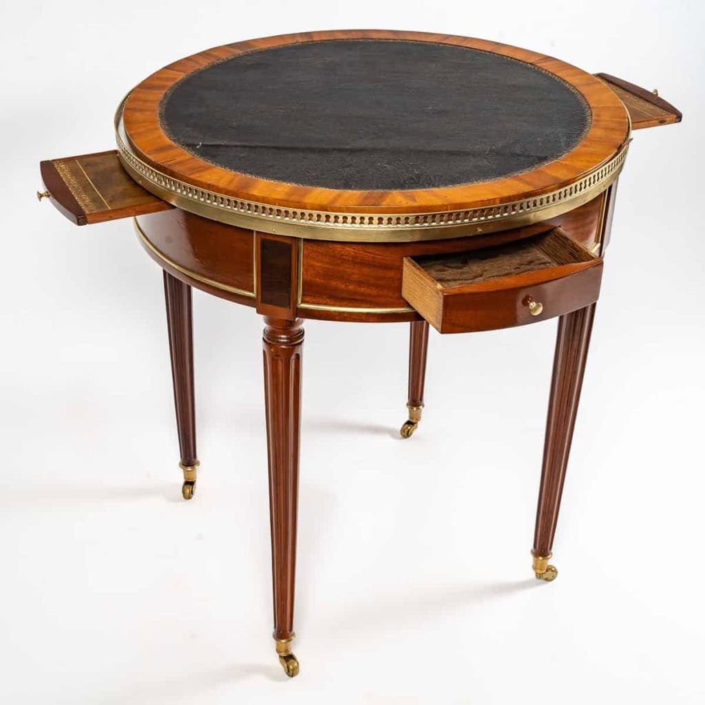 Table bouillotte d’époque Louis XVI (1774 – 1793). | Biron Table bouillotte d'époque Louis XVI (1774 - 1793).