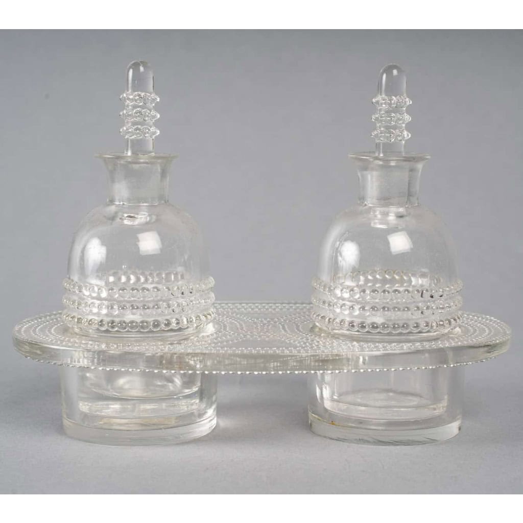 Huilier Vinaigrier « Nippon » verre blanc de René LALIQUE | Biron Huilier Vinaigrier "Nippon" verre blanc de René LALIQUE