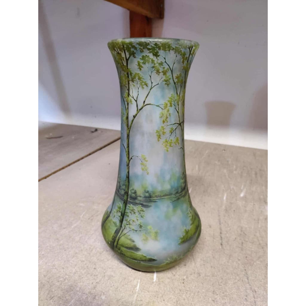 Daum Nancy : Vase Paysage Lacustre « Printemps » | Biron Daum Nancy : Vase Paysage Lacustre « Printemps »