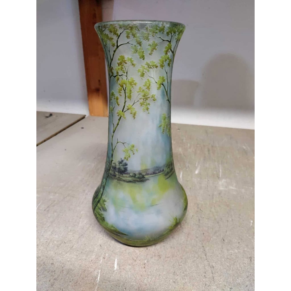 Daum Nancy : Vase Paysage Lacustre « Printemps » | Biron Daum Nancy : Vase Paysage Lacustre « Printemps »
